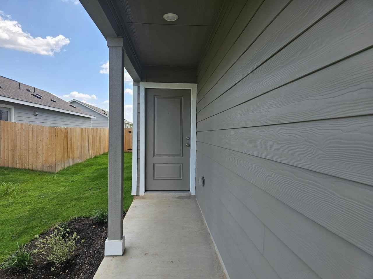 704 Commander Abbott Drive - Photo 3 of 33