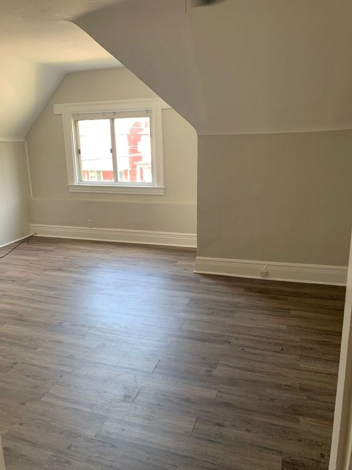 202 N Balph Ave #3 - Photo 3 of 12