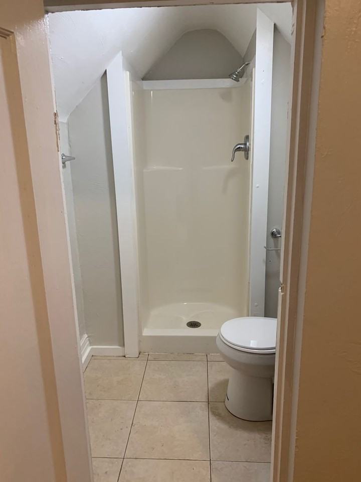 202 N Balph Ave #3 - Photo 5 of 12