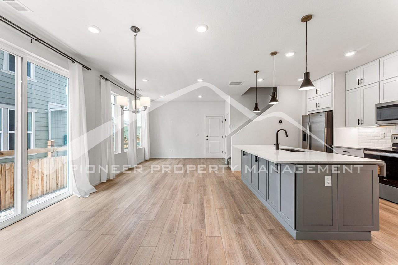 21280 E Radcliff Pl - Photo 2 of 18