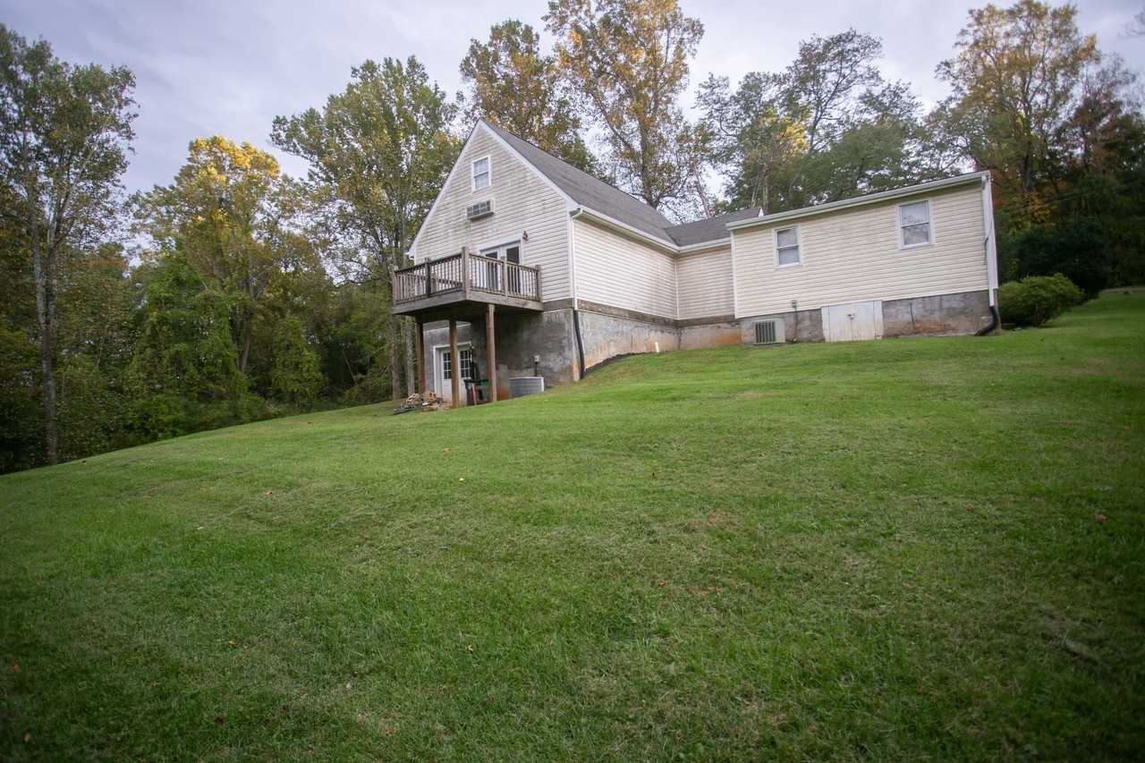 476 Kenmore Rd #NA - Photo 2 of 23