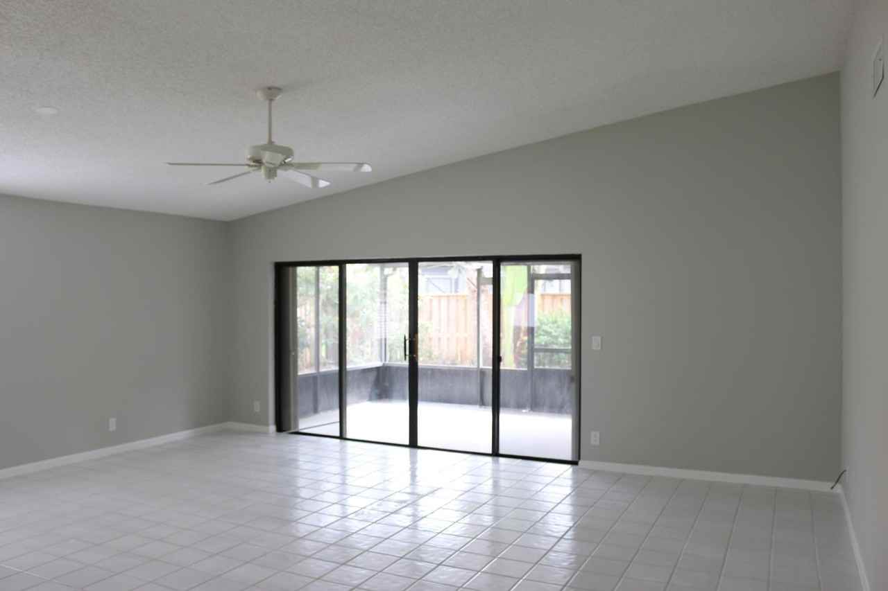 2668 La Lique Cir #NA - Photo 3 of 6