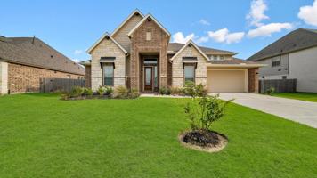 featured image of 15015 Lake Shore Ave #B