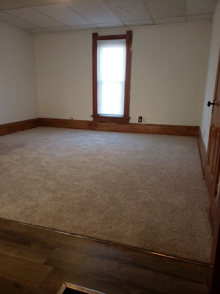 111 W Prospect St #3 - Photo 4 of 8