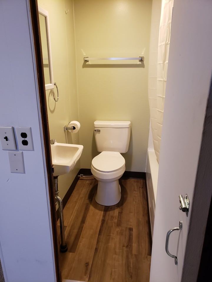 111 W Prospect St #3 - Photo 6 of 8