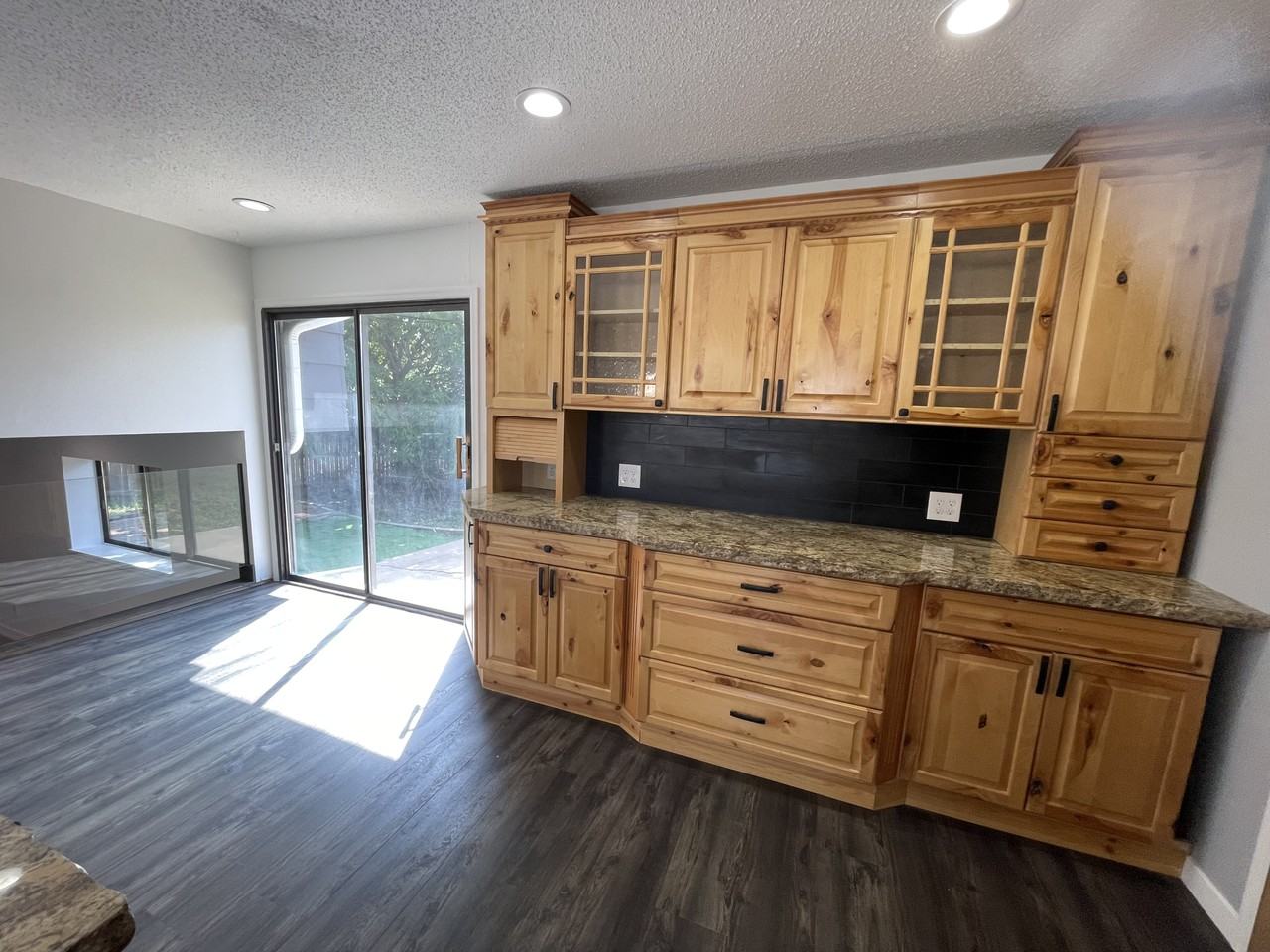 4620 S Garrison St #NA - Photo 2 of 22