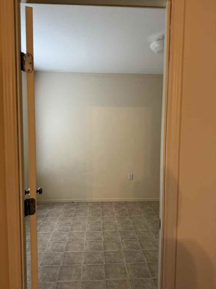 16482 Eastchase - Photo 7 of 23