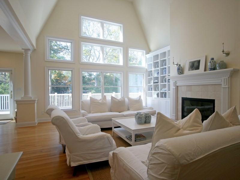 10 Sea Farm Ct - Photo 2 of 10