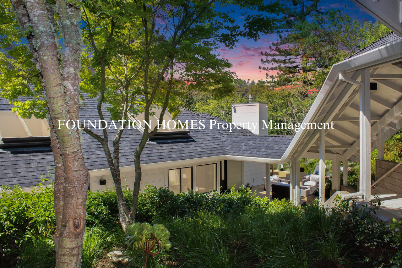 115 S Ridgewood Rd - Photo 2 of 20