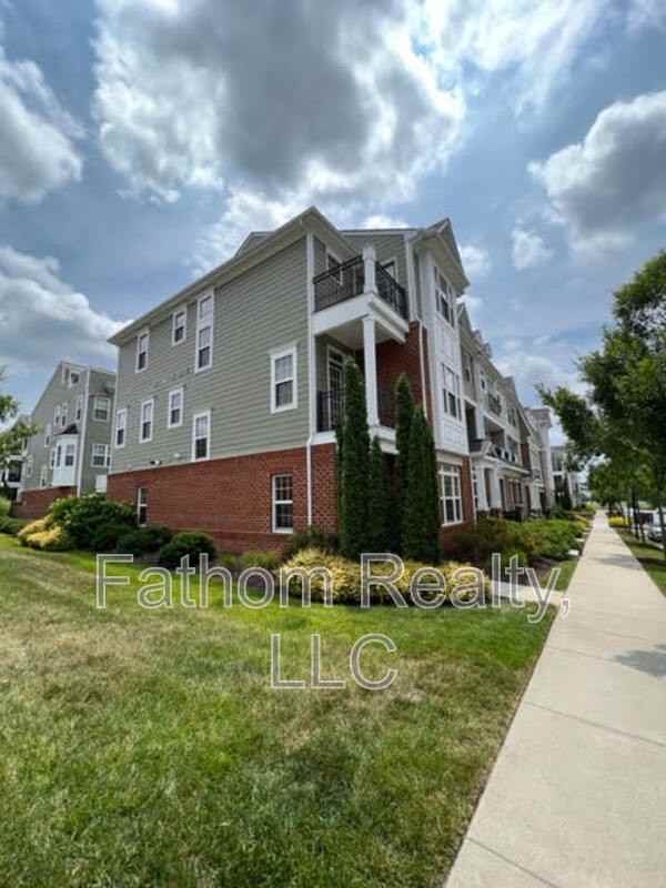 3930 Liesfeld Pl - Photo 2 of 11