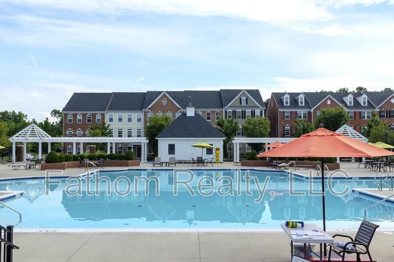3930 Liesfeld Pl - Photo 7 of 11