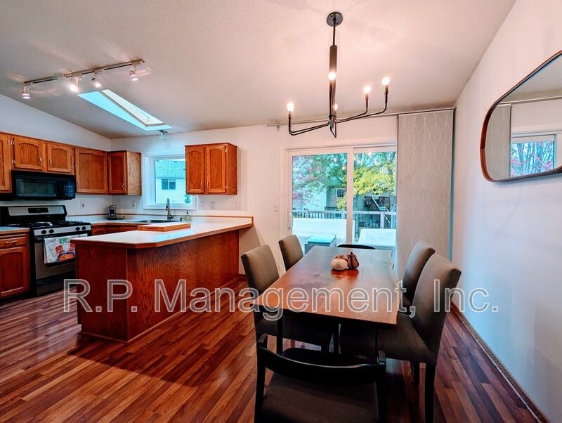 5000 147th St W - Photo 7 of 21