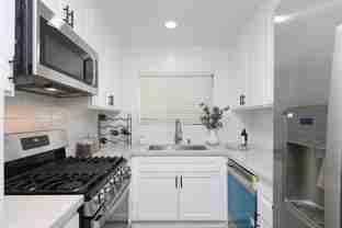 655 Ivy St #8 - Photo 1 of 1