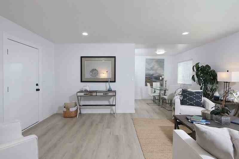 655 Ivy St #8 - Photo 4 of 12