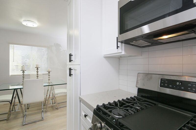 655 Ivy St #8 - Photo 5 of 12