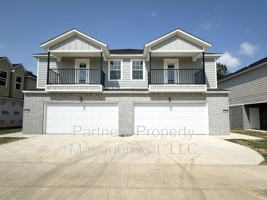 featured image of 1079 S Benchmark Ln
