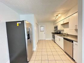 Lakeside Cove Apartments - Photo 1 of 1