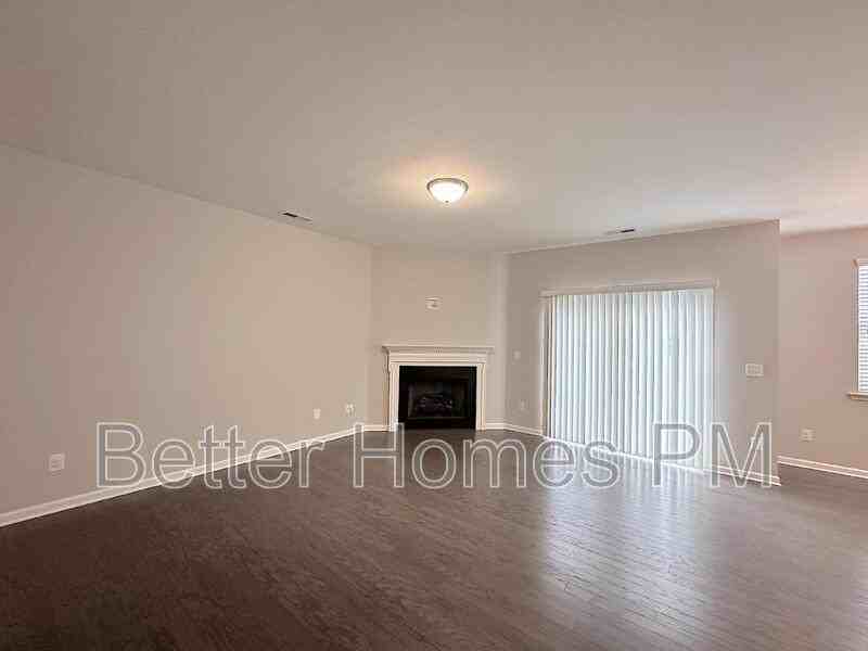 222 Zante Currant Rd - Photo 3 of 23