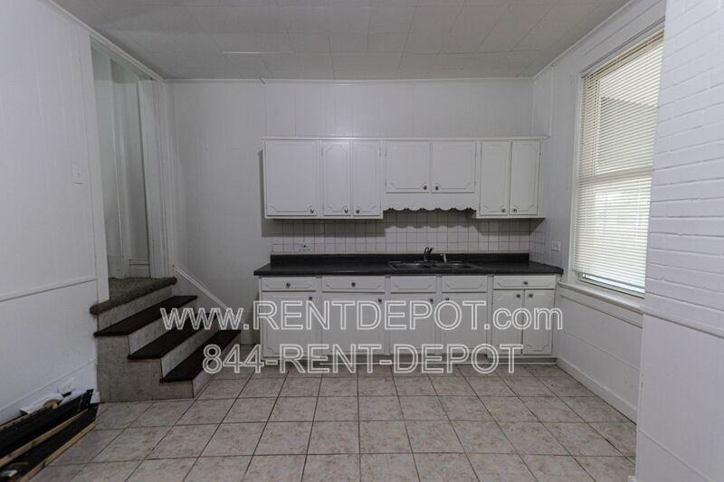 755 Washington Ave - Photo 5 of 13