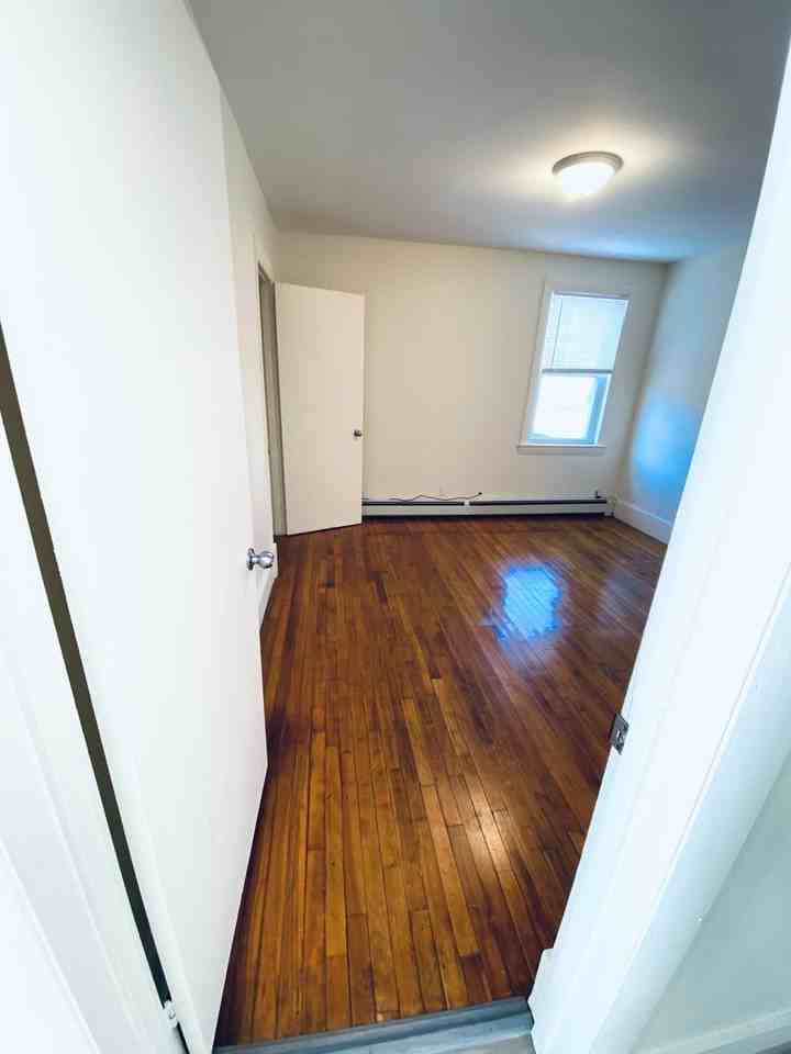 69 Washington - Photo 2 of 17