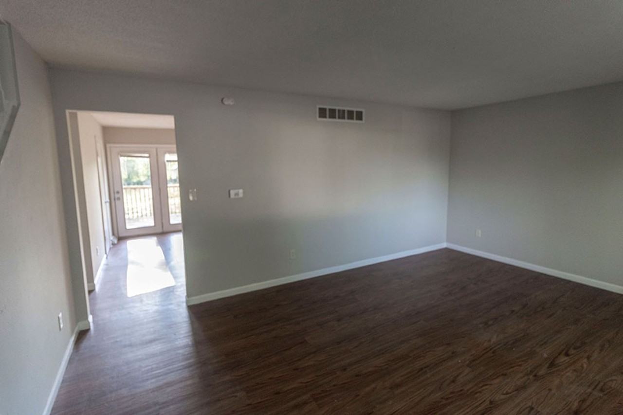 1305 N Golf Blvd - Photo 5 of 34