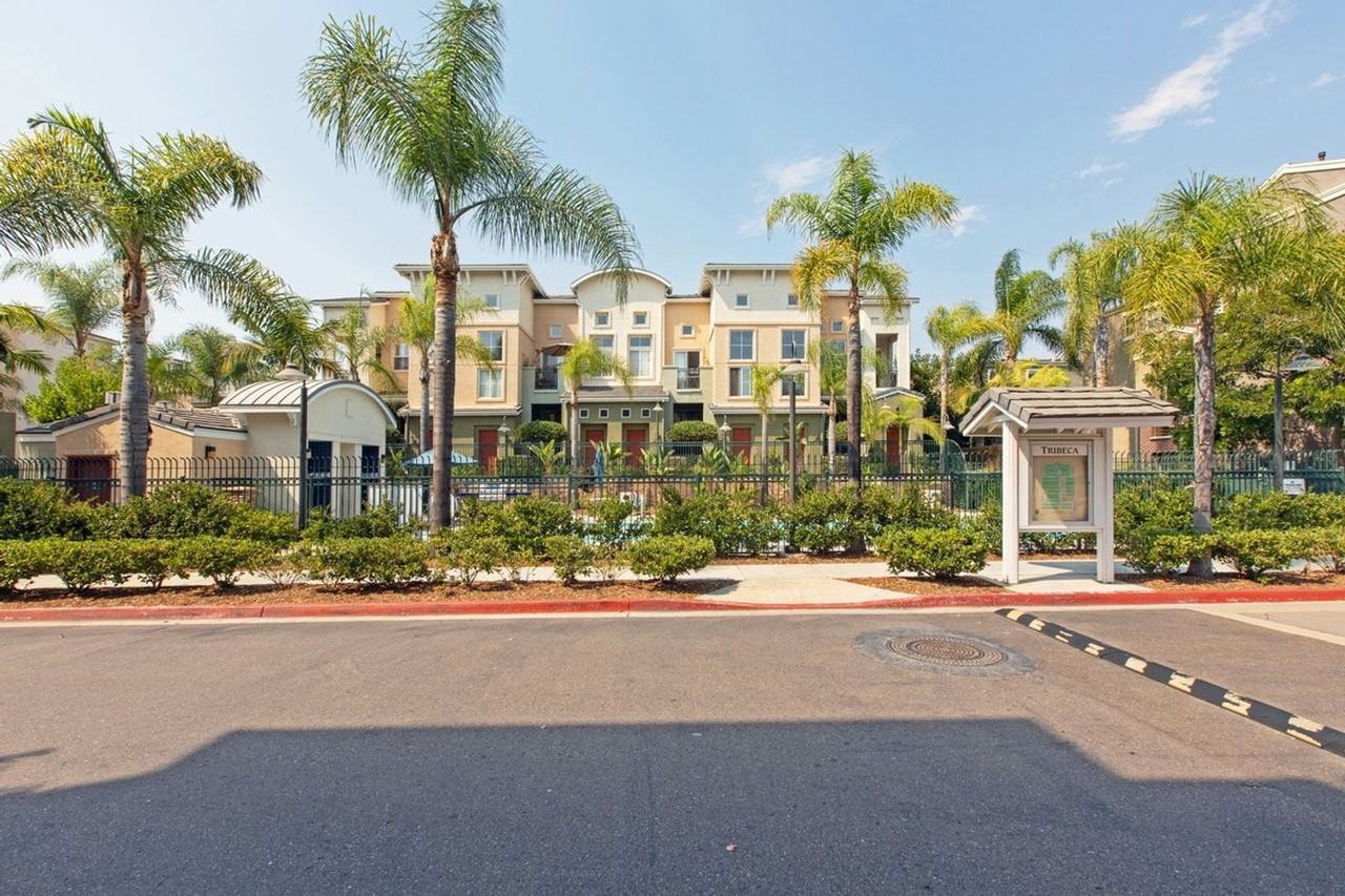 4879 Haight Trl - Photo 3 of 16