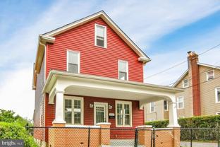 1020 Monroe St - Photo 1 of 1