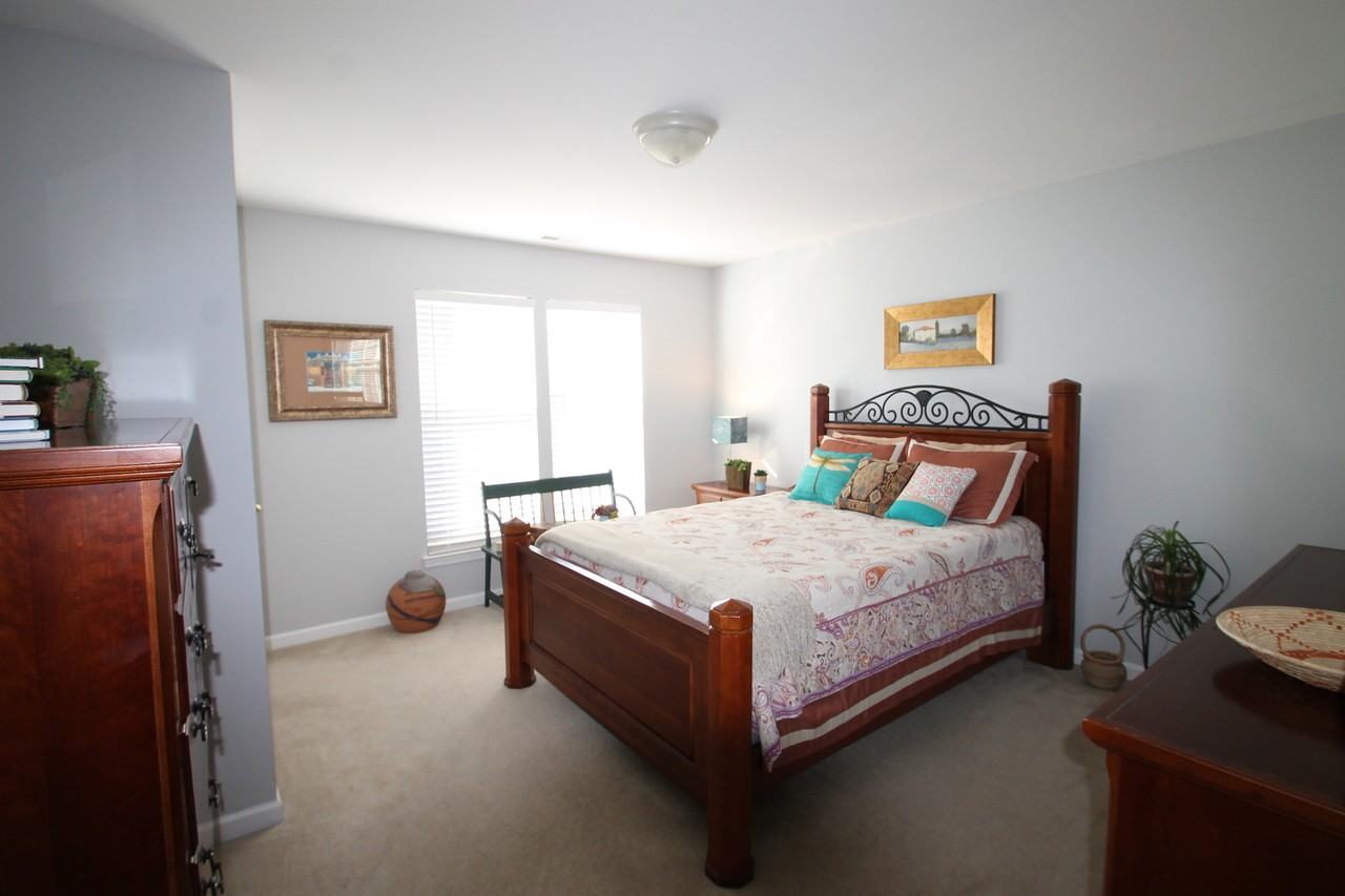 608 Sunset Point Dr - Photo 7 of 10