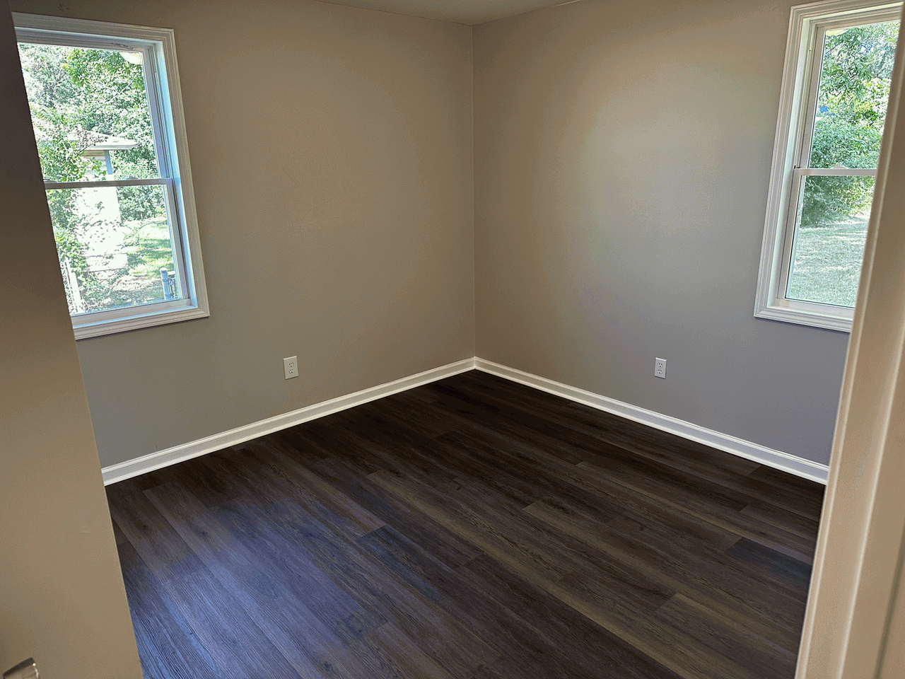 4018 Stillman Blvd - Photo 4 of 14