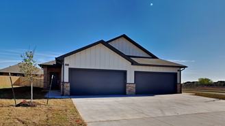 9329 Nw 125th St - Photo 1 of 1