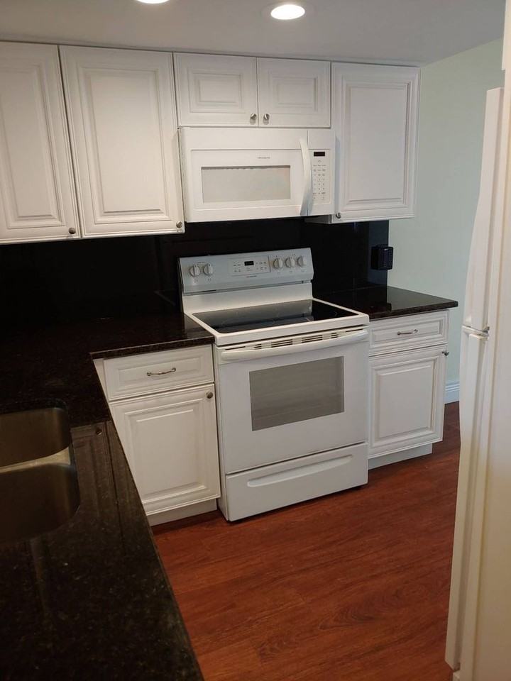 16544 Brigadoon Dr - Photo 3 of 35