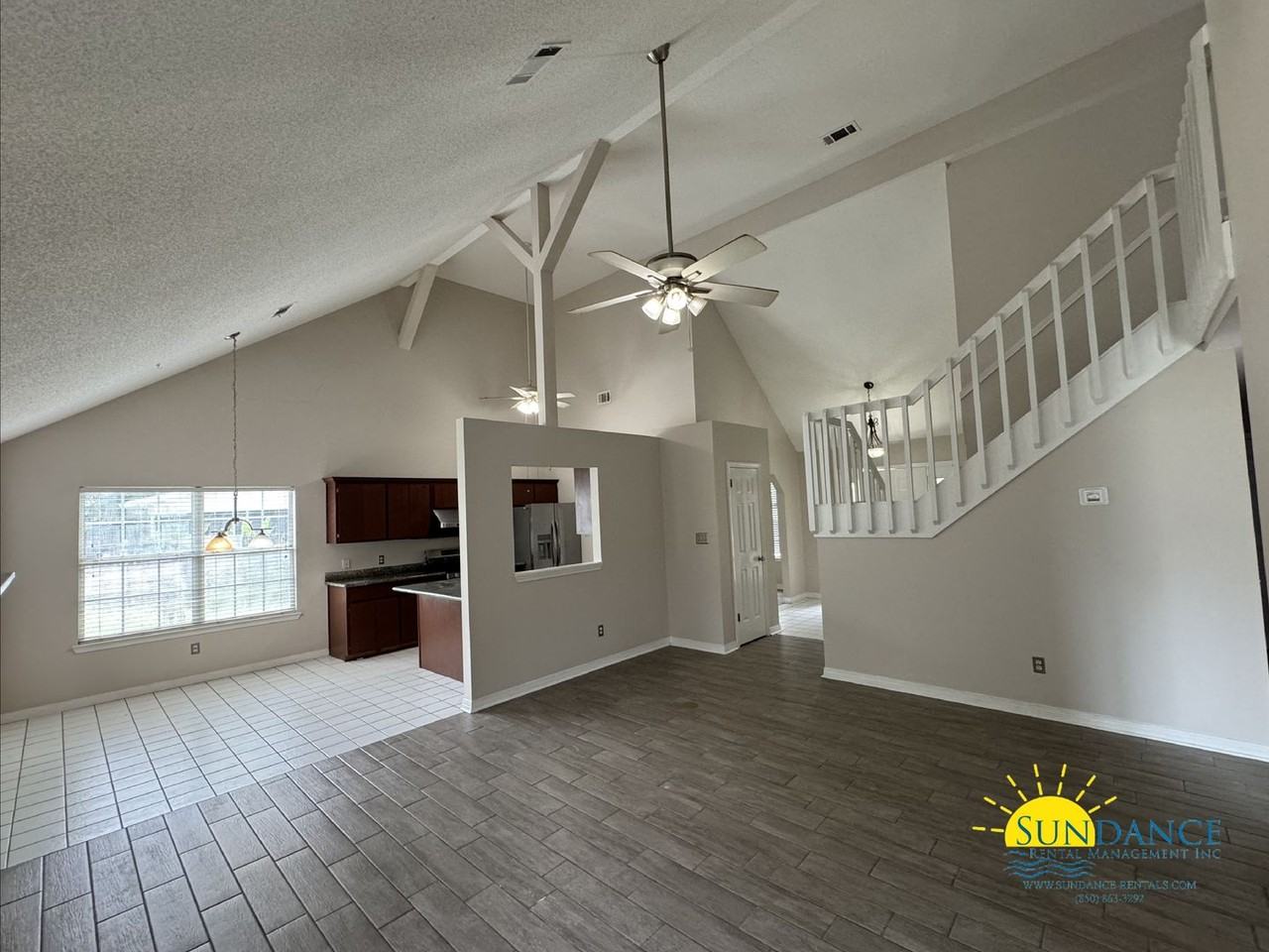 337 Parkwood Pl - Photo 6 of 25