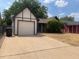 featured image of 43 Shady Brook Cir