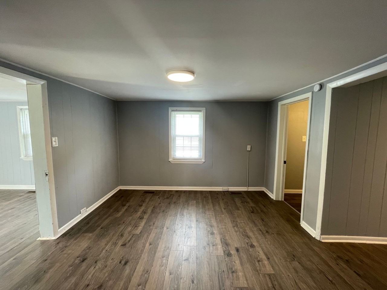 1801 Ridge Ave - Photo 7 of 11