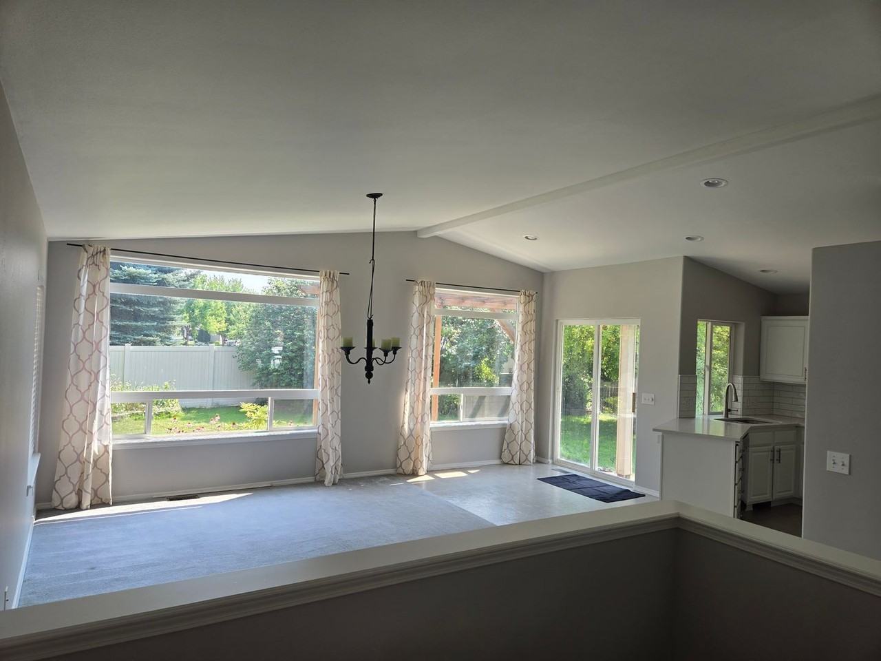 5864 N Harcourt Dr - Photo 3 of 24