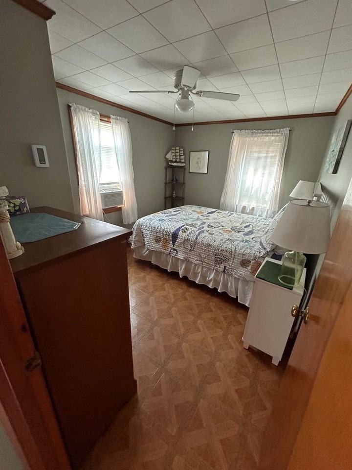 56-58 Uncle Rolf Road - Photo 3 of 7