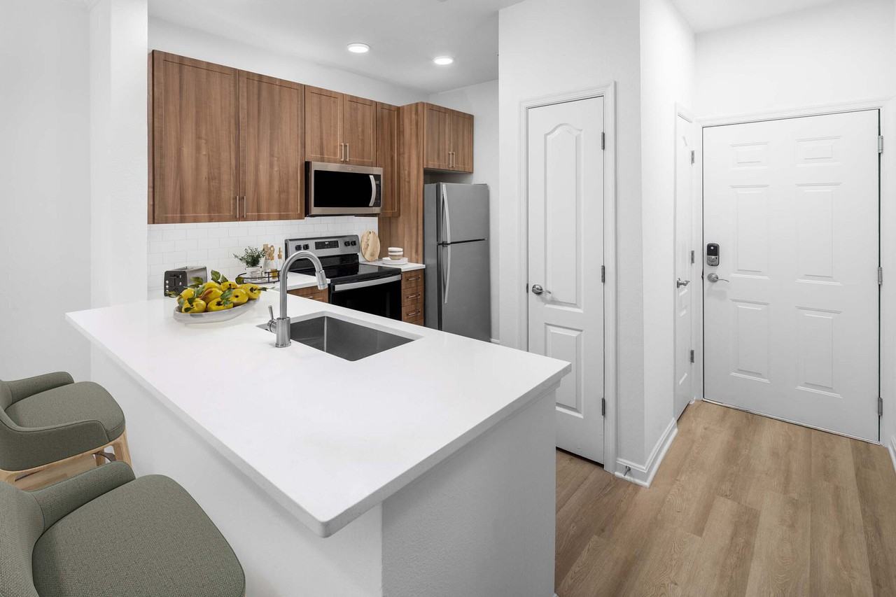 Camden Fair Lakes - Photo 3 of 41