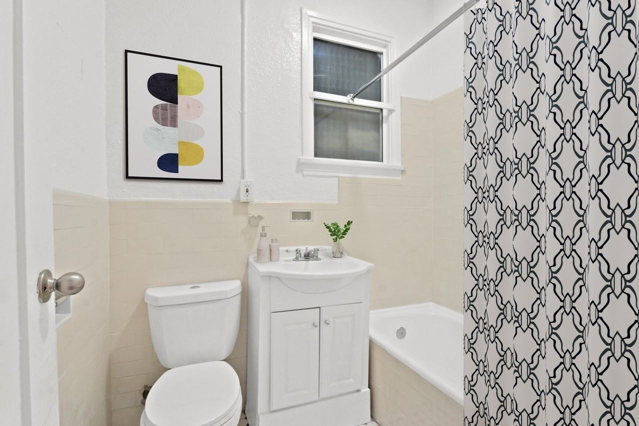 1843 North Cherokee - Photo 7 of 34