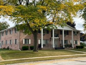 August Management presents the Colonial Apartments in New Holstein - Photo 1 of 1