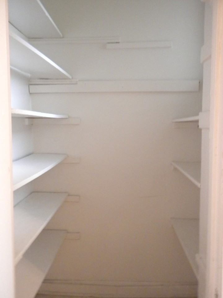 San Rafael Apartments - Photo 7 of 34