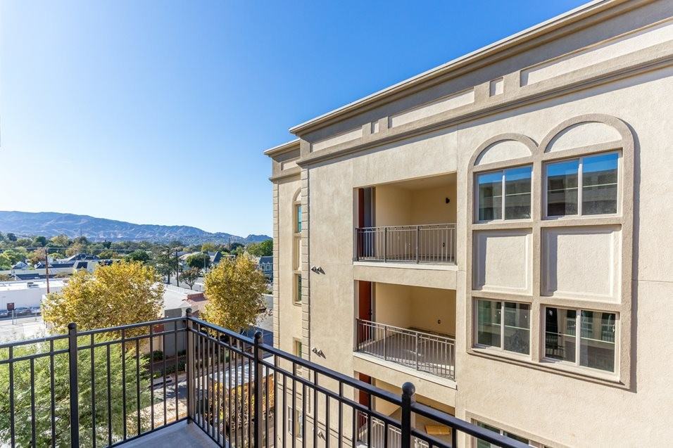 Newhall Crossings - Photo 5 of 50