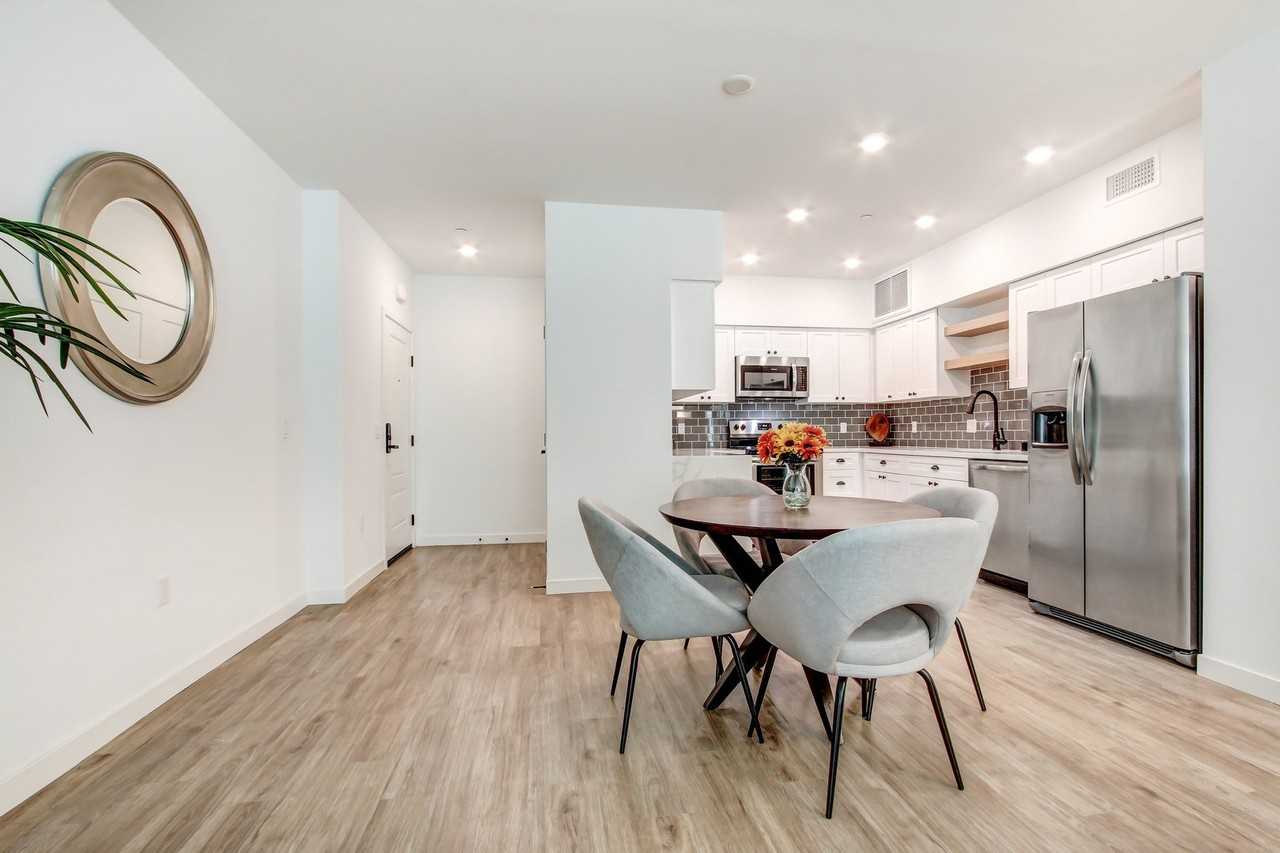 Newhall Crossings - Photo 6 of 50