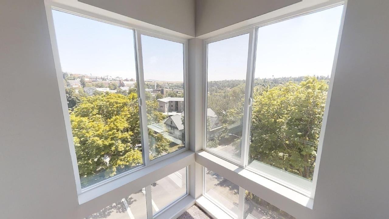 Coug Housing - Photo 2 of 33