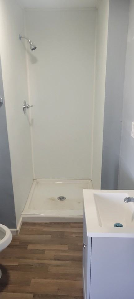 451 Rountree Dr #H3 - Photo 2 of 9