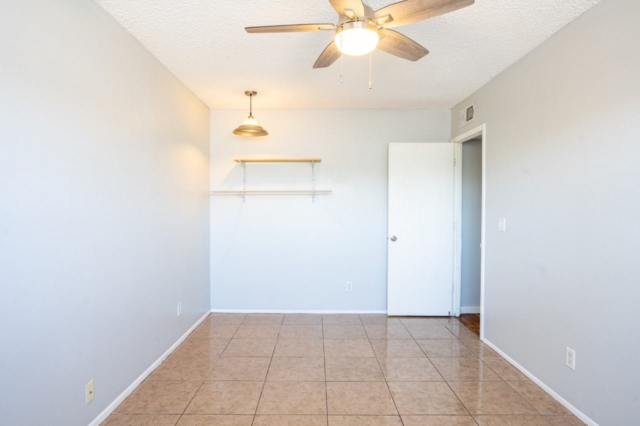 3300 S Terrace Rd #6 - Photo 7 of 14