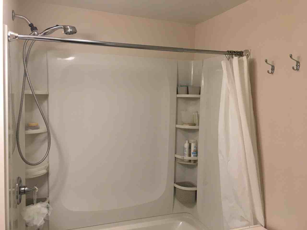 131 Moore St #1stFL - Photo 2 of 10