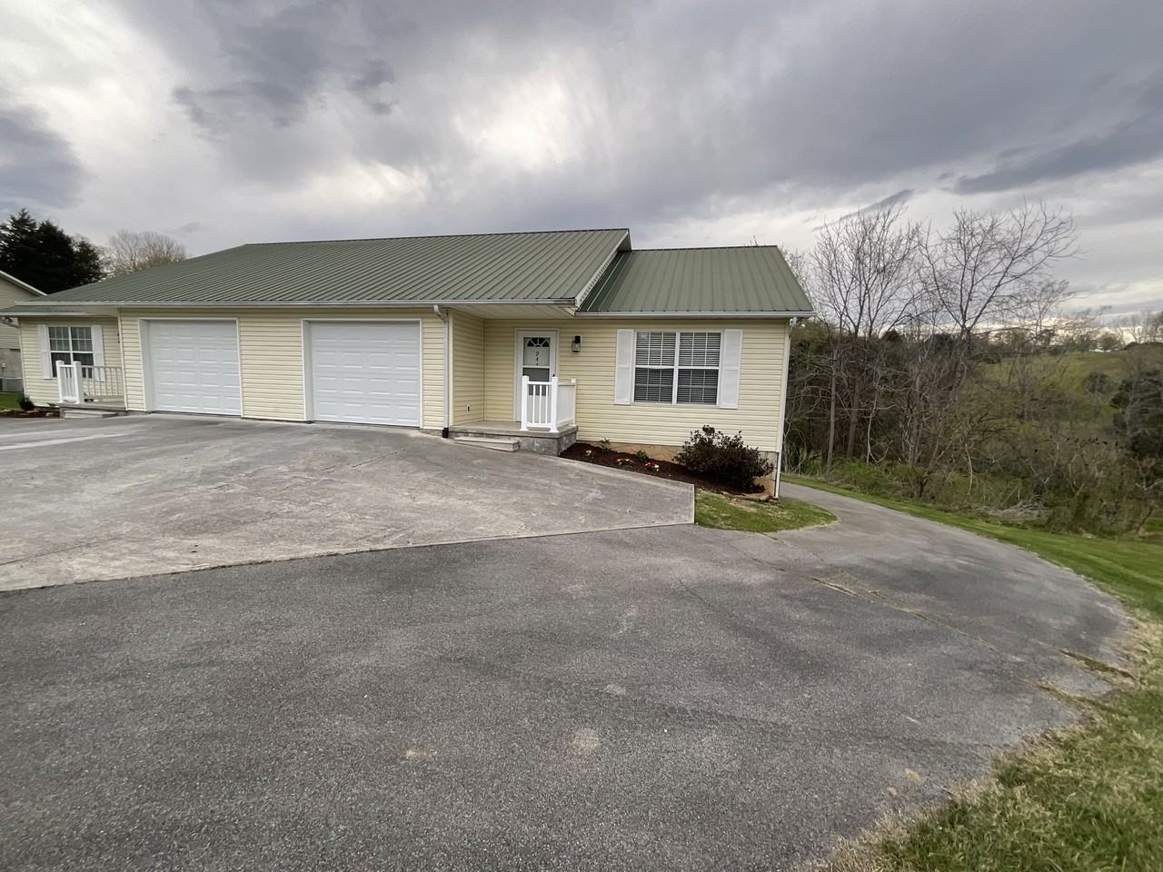 947 Nichols Rd #947 - Photo 2 of 16