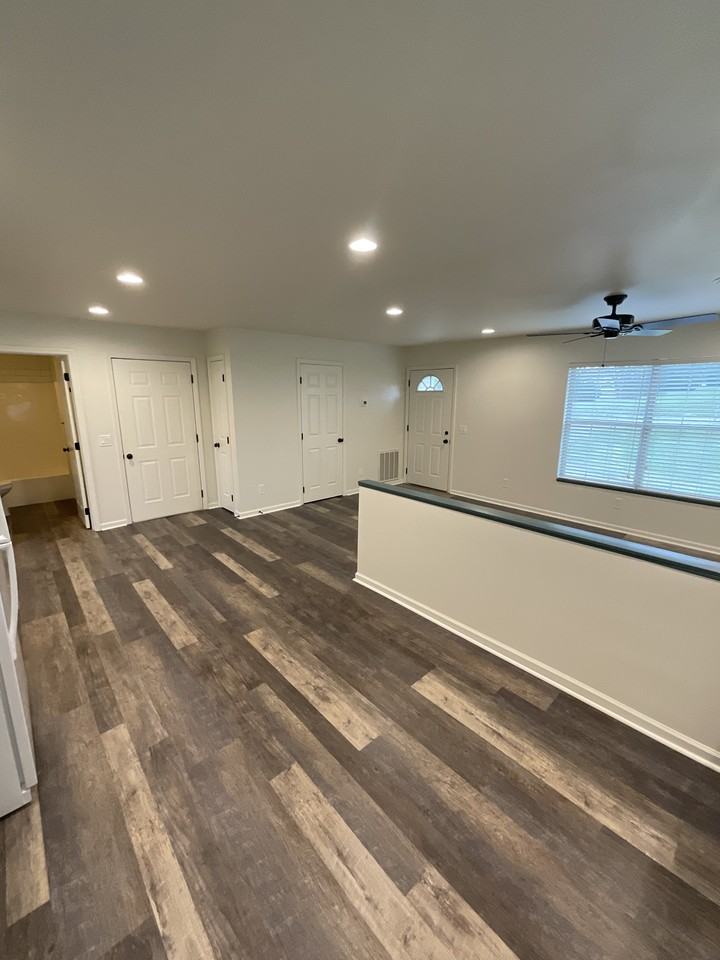 947 Nichols Rd #947 - Photo 6 of 16