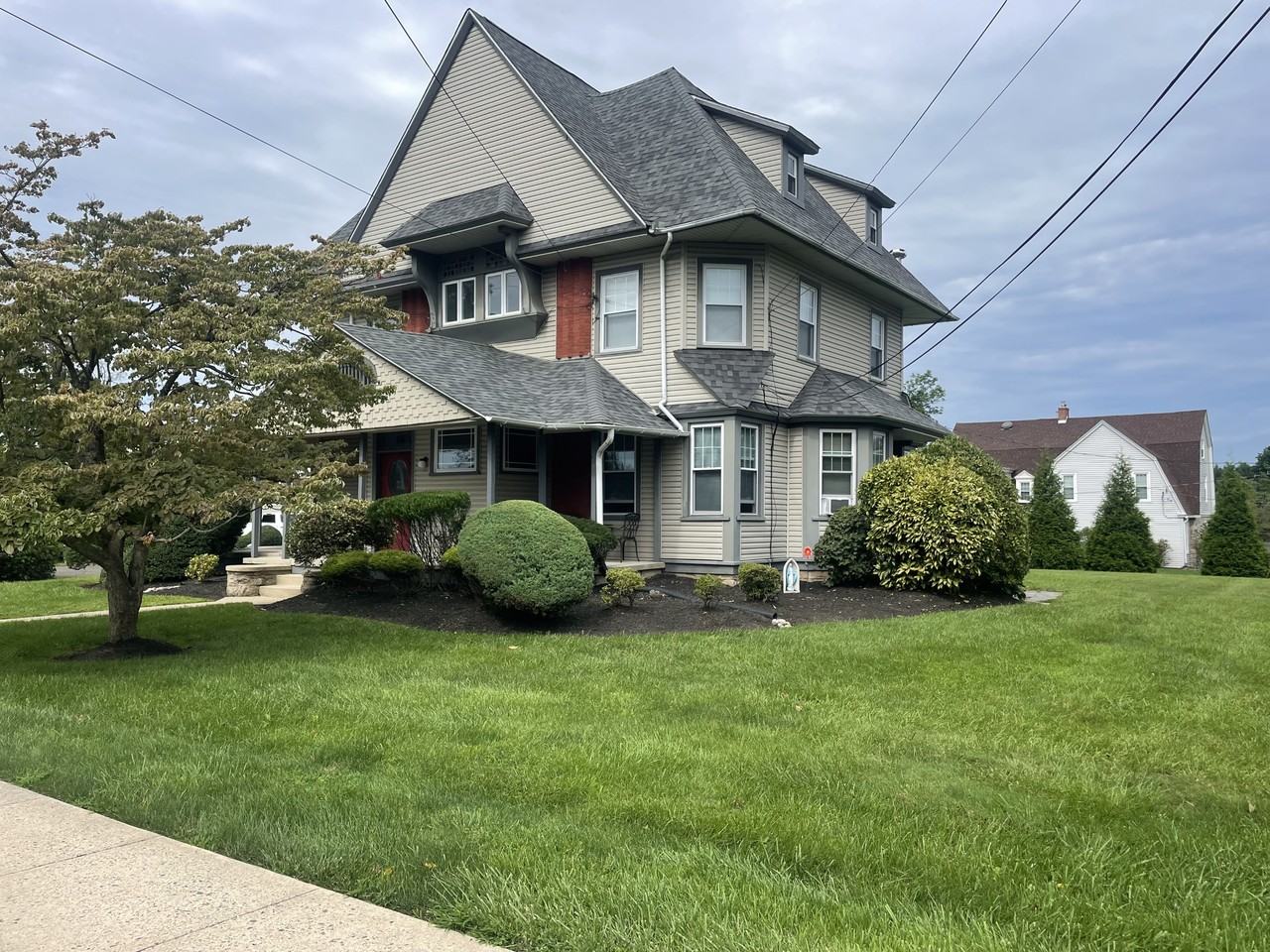 116 Summit Avenue - Photo 2 of 10