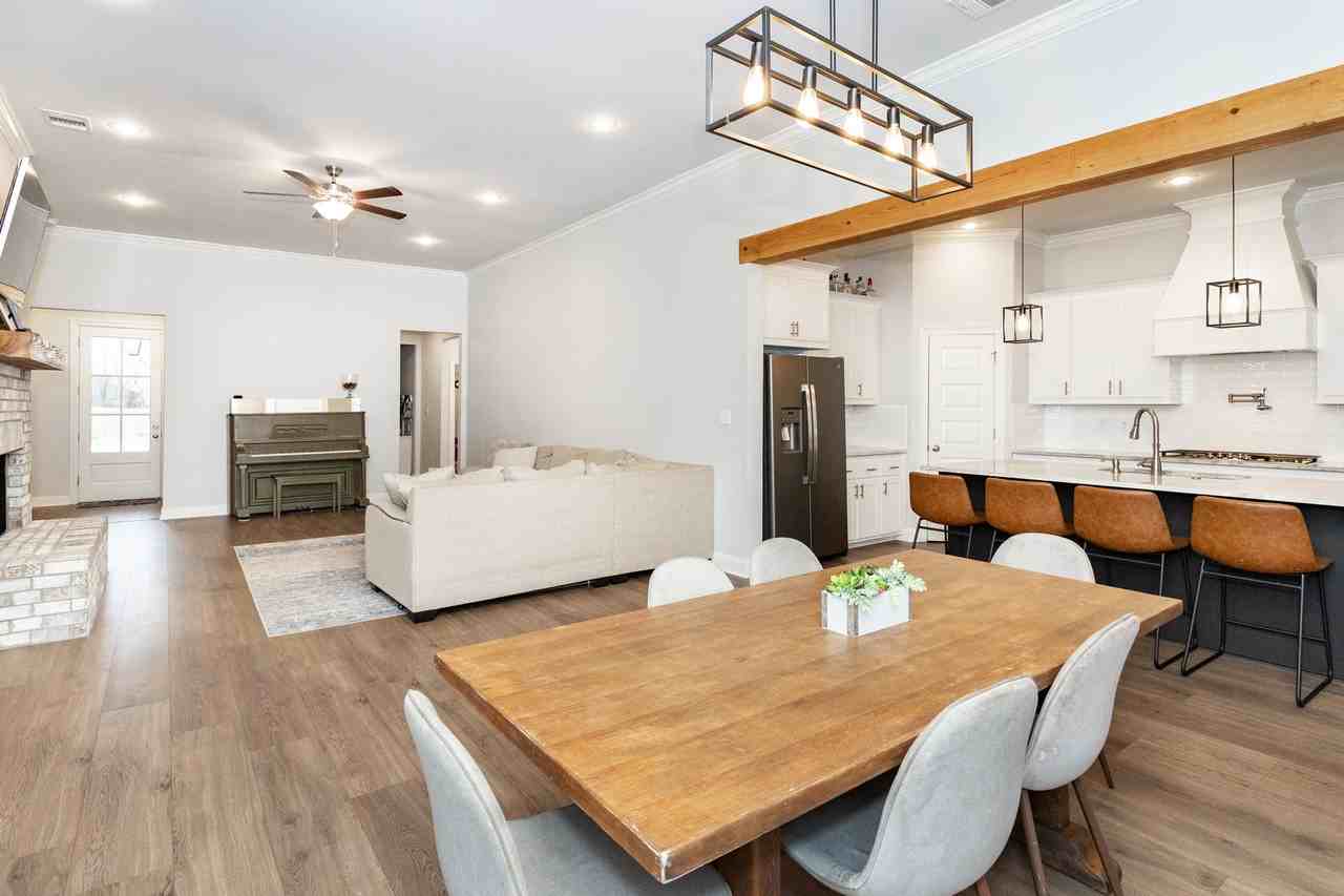 13330 Belle Prairie Dr #NA - Photo 4 of 20